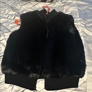 Chic Black Faux Fur Vest